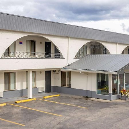 Howard Johnson By Wyndham Downtown Kamloops Luaran gambar