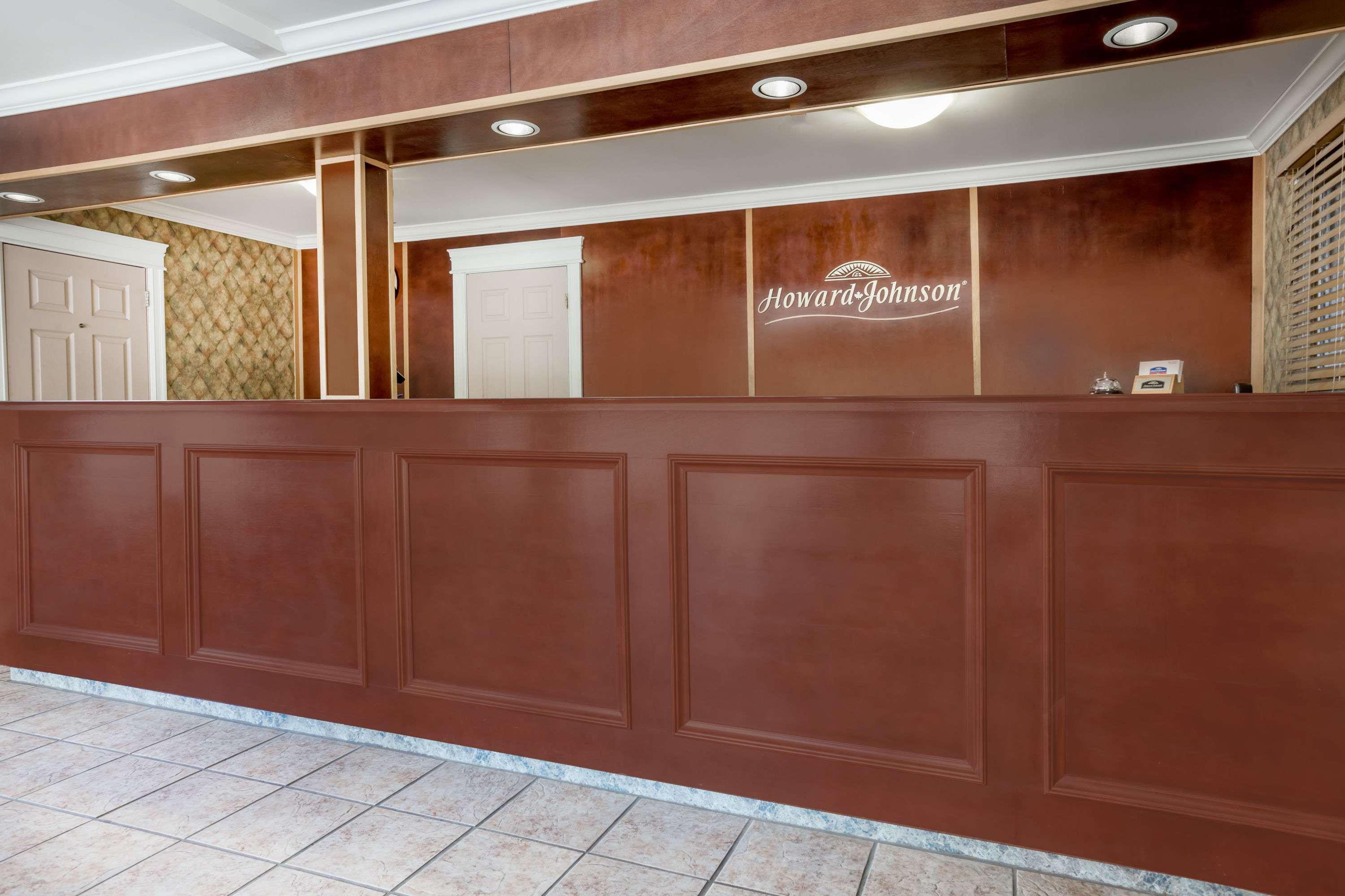 Howard Johnson By Wyndham Downtown Kamloops Luaran gambar